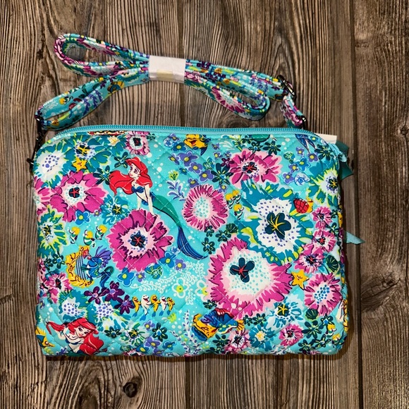 💜 SOLD 💜 NWT Vera Bradley x Little Mermaid Crossbody Bag - Picture 5 of 9